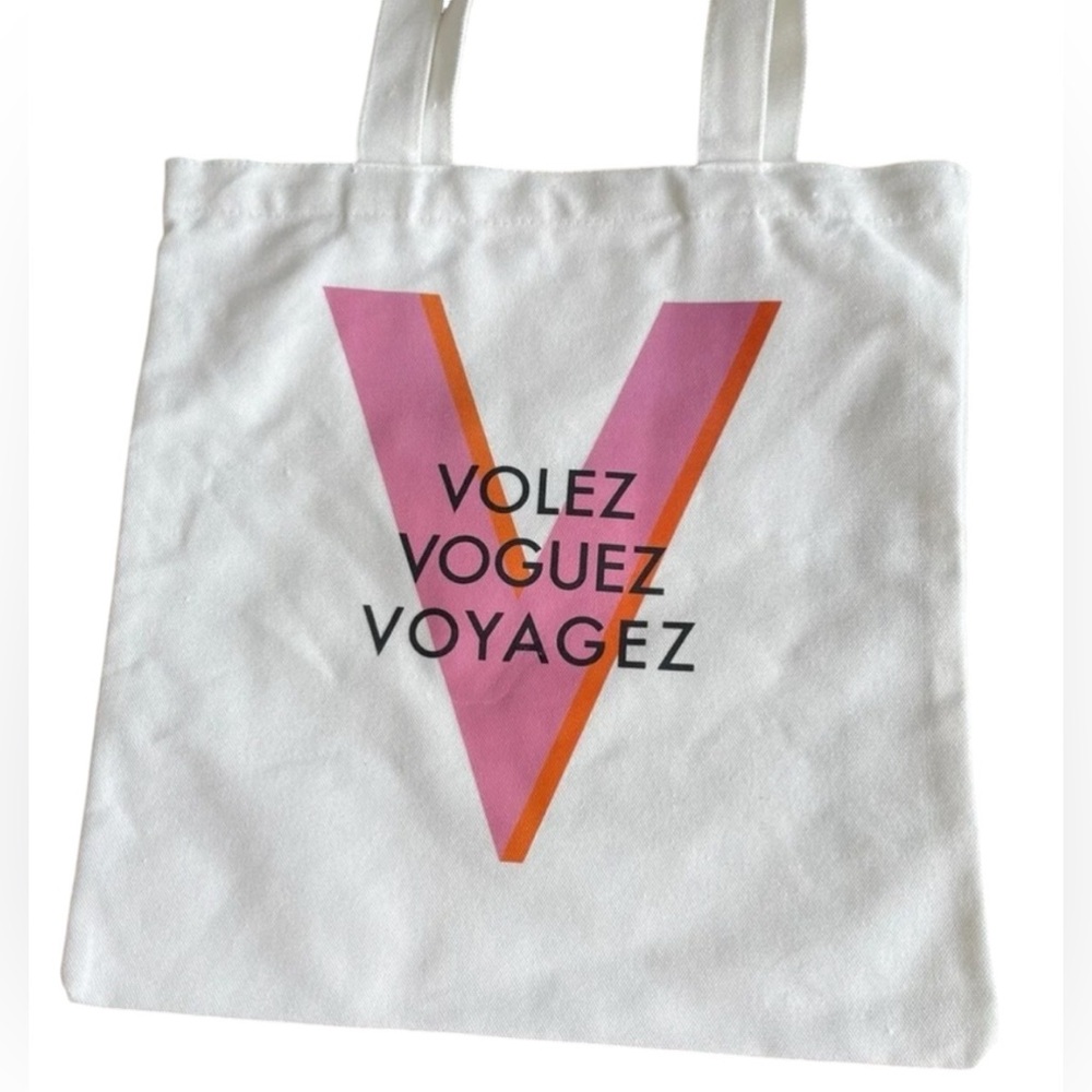 Louis Vuitton Shanghai Exhibition Museum Tote Bag- Limited Edition - Picture 2 of 7